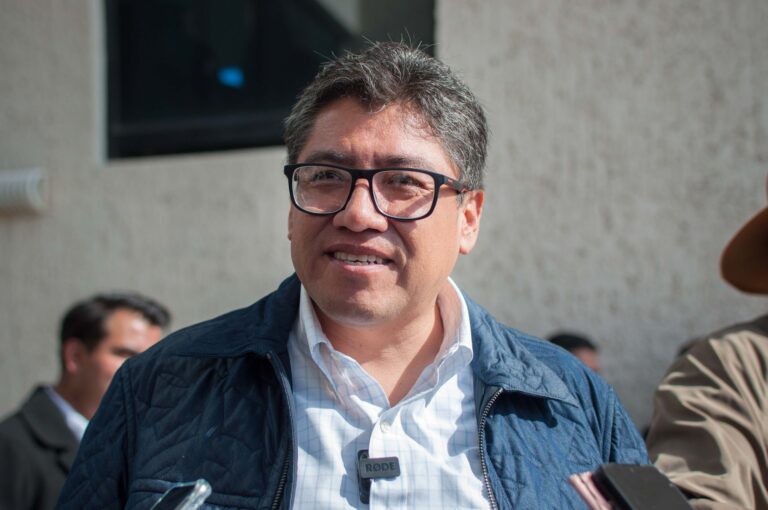 “No hay ley que me impida ir por gubernatura”: SMA