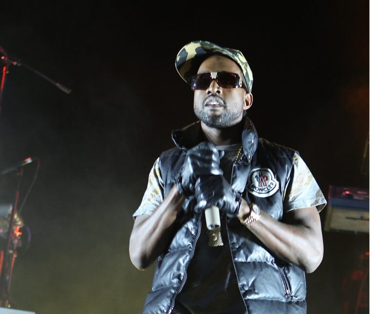 Representantes cortan lazos con Kanye West por polémicas
