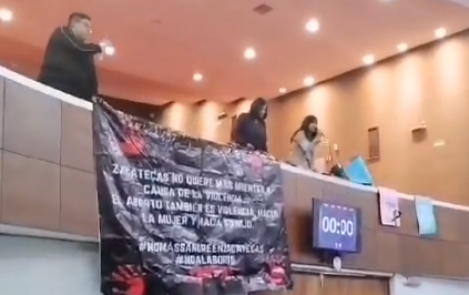 Presentan dictamen para atender abortos en hospitales