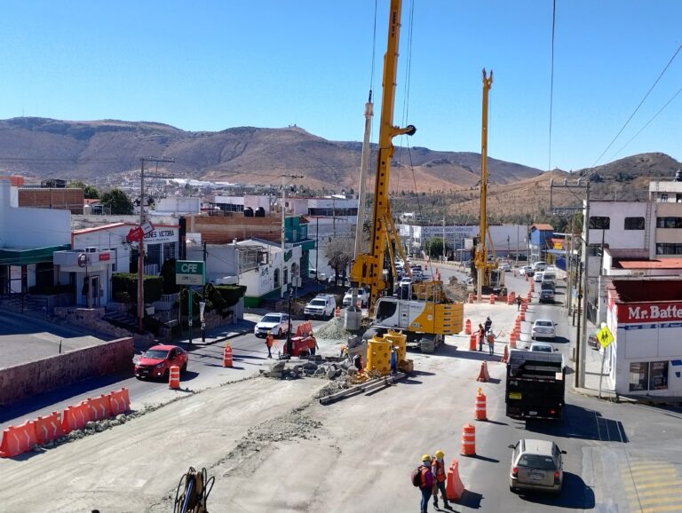 Ordenan suspensión provisional de 2° piso