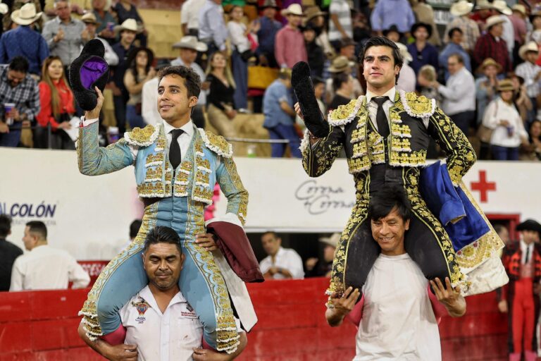 Abren con triunfo el Carnaval de Autlán de la Grana