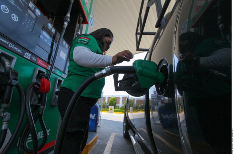 Reclaman en EU tope a gasolina