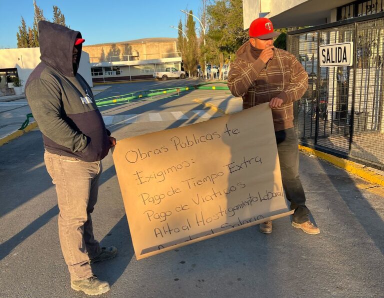 Trabajadores del estado denuncian hostigamiento y falta de pagos