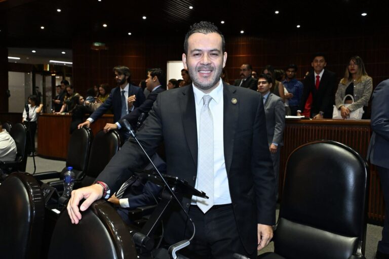 Avanza Reforma Ferroviaria: Mejía Haro