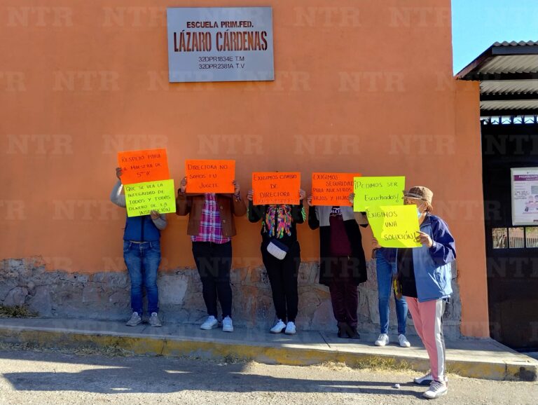 Exigen retirar a alumno por amenazar a compañeros