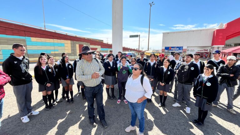 “Al intemperie” opera en Fresnillo telebachillerato