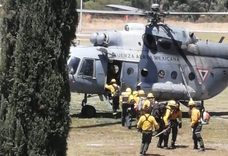 Avanza 80% control de incendio en Tepechitlán