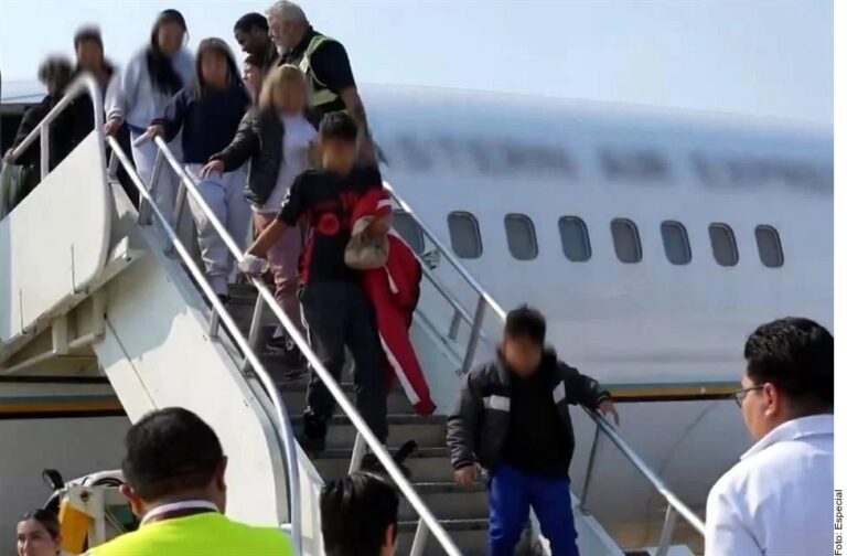 Cae 44 por ciento devolución de mexicanos desde EU