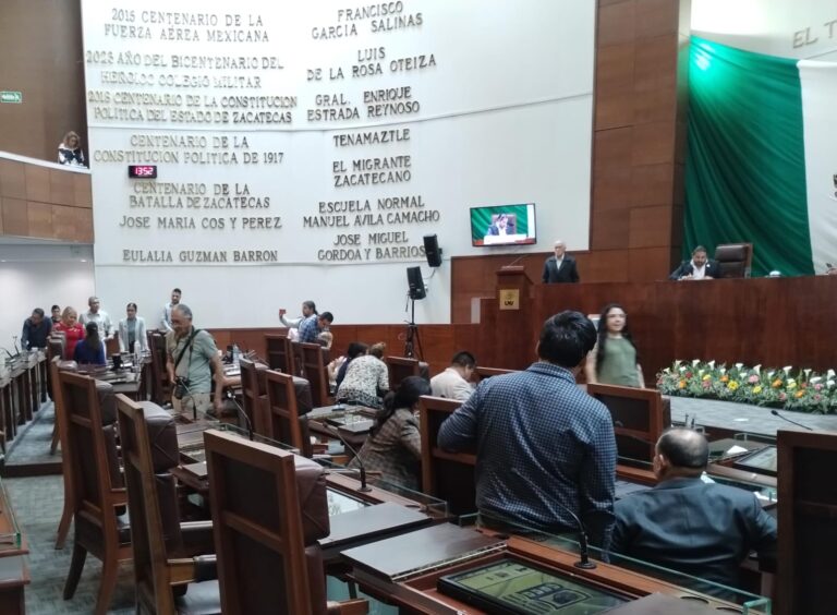 Desechan juicio político contra Villalpando