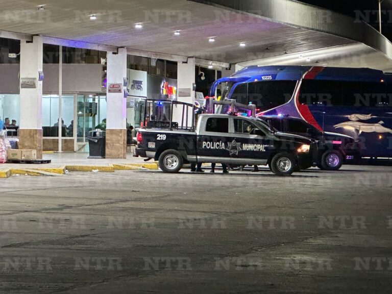 Fallece joven en baño de la central camionera
