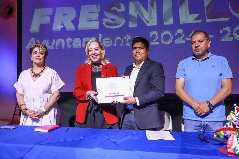 Firman convenio de colaboración entre el ayuntamiento fresnillense y Grupo Salinas