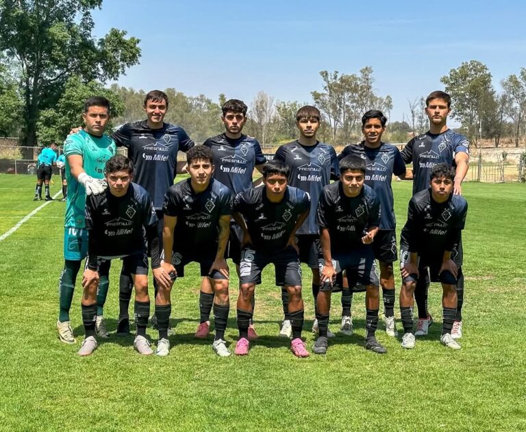 Mineros gana pero se queda fuera