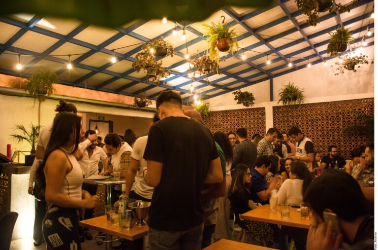 Multan a centros nocturnos por irregularidades