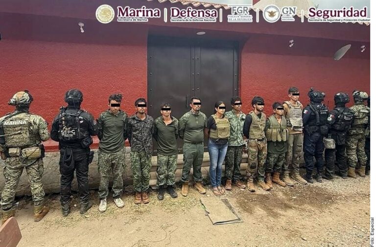 Abate la Marina a 12 en Michoacán