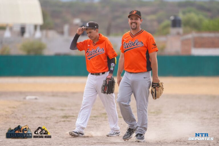 Black Mountain derrota a Piratas de Tepechi en emocionante duelo