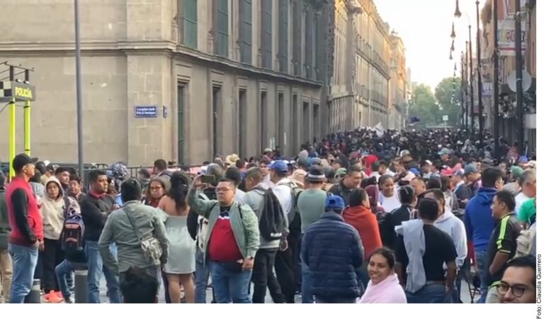 Impide CNTE mañanera de Sheinbaum