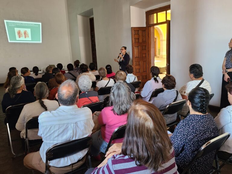 Destacan la importancia de la alimentación en adultos mayores