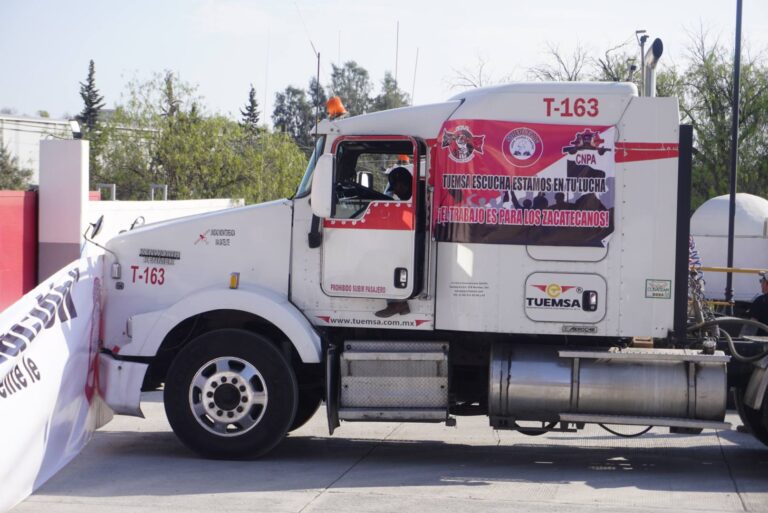 Detienen transportistas actividades en minera Frisco