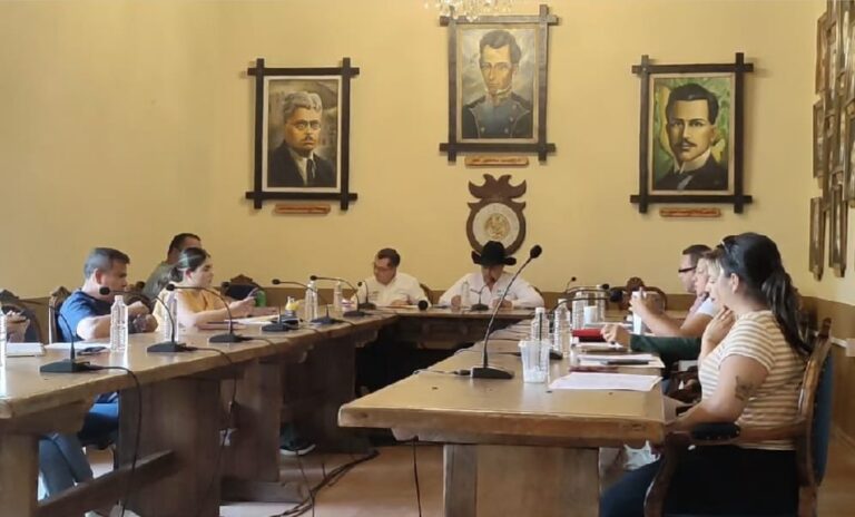 Piden terminar obras inconclusas en Jerez