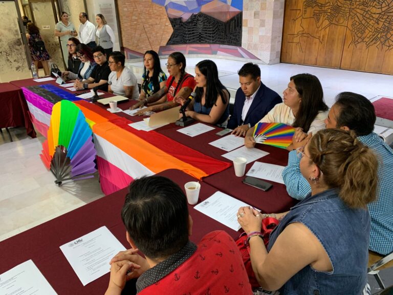 Buscan que menores sean reconocidos como trans