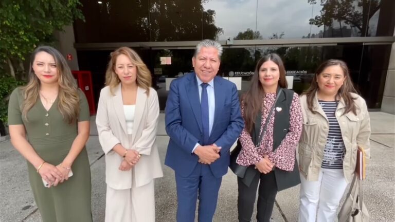 Gestiona DMA salarios para el sector educativo