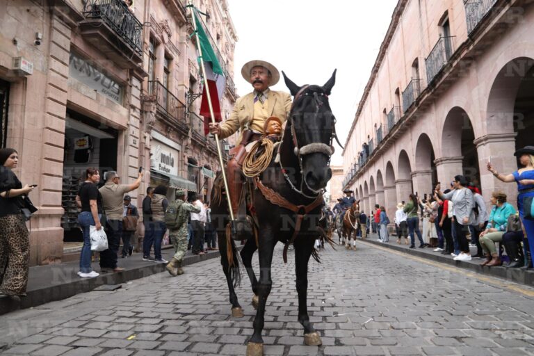 Conmemoran la Toma de Zacatecas