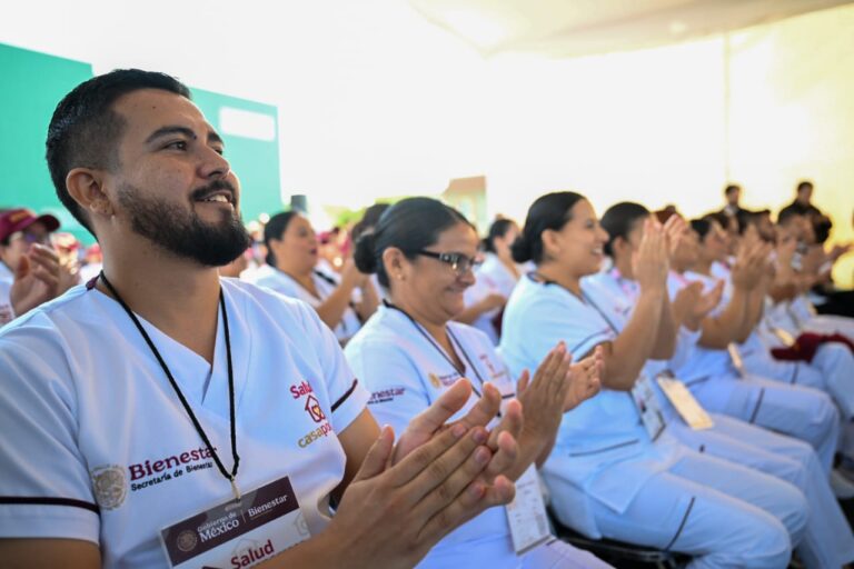 Recetarán enfermeras medicinas a ancianos desde 2027