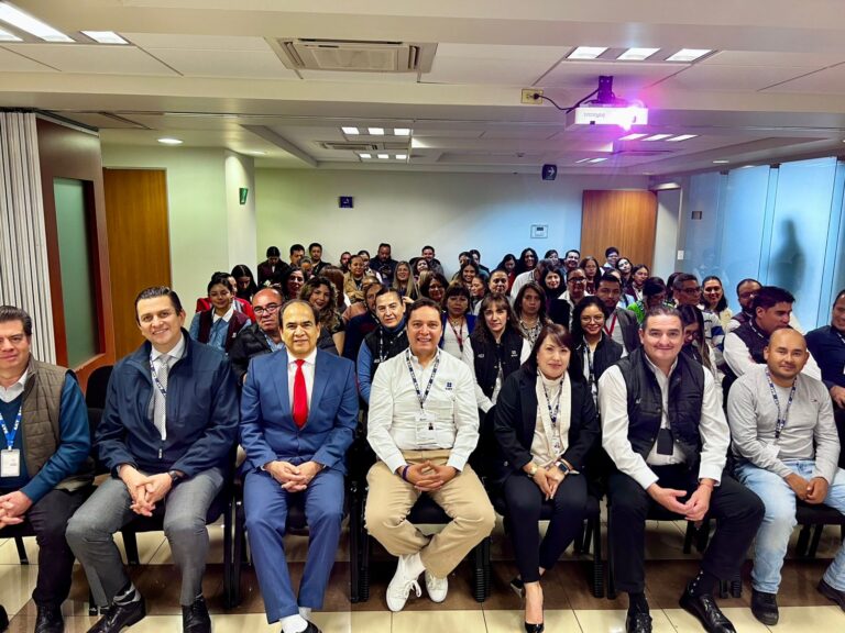 Celebra Servicio de Administración Tributaria 28 años de servicio