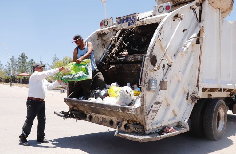Sigue problema de camiones recolectores que tiran basura