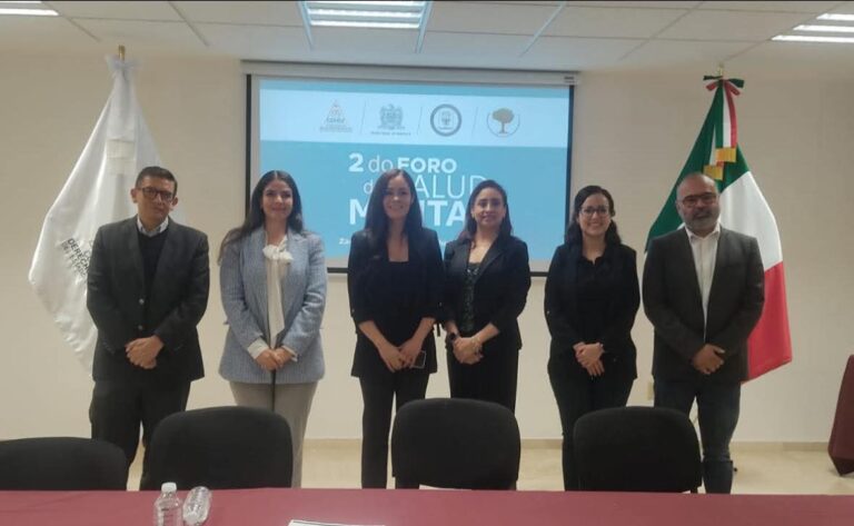 Participan universitarios en foro de salud mental