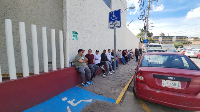 Va STUAZ contra ISSSTE