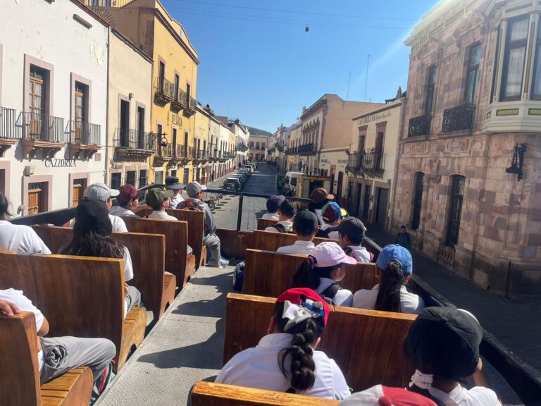 Aumenta 10% afluencia de turismo