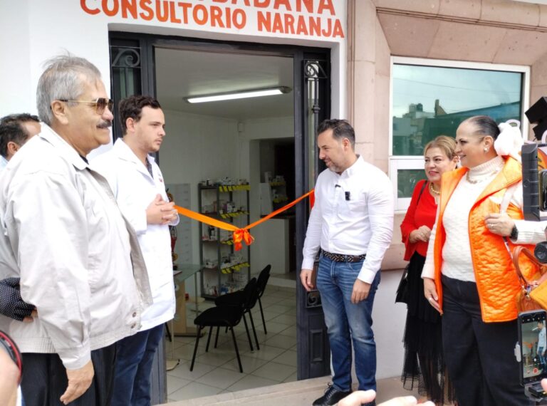 Abre MC consultorio médico