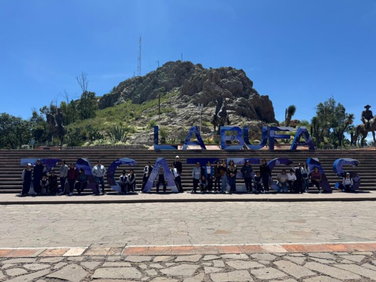Realizan recorrido para jóvenes de Santa Gertrudis