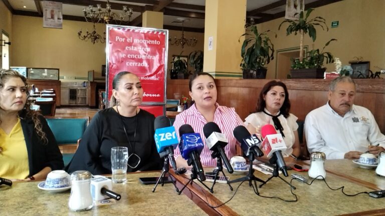 Chocan en UAZ por cargas de trabajo