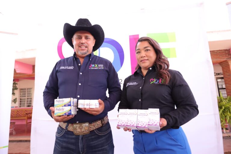 Donan 9 mil 748 medicamentos en Jerez