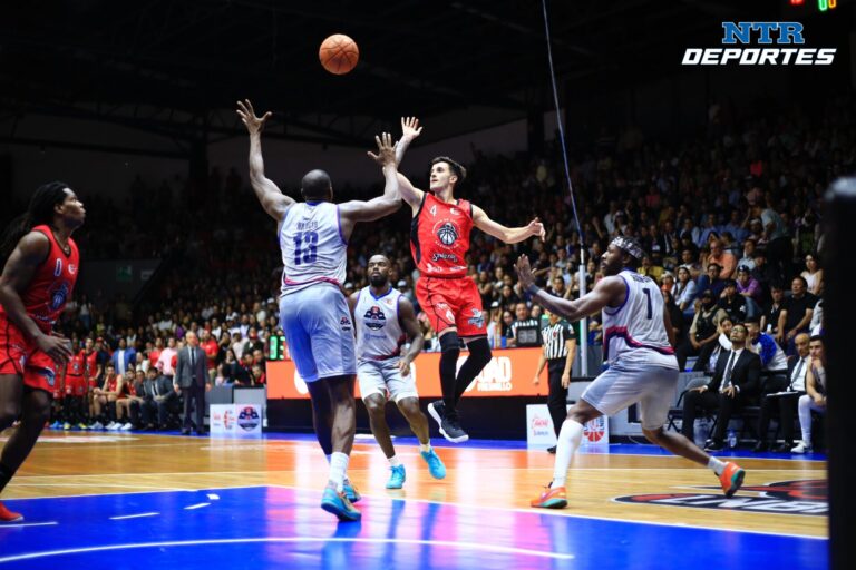 Espectacular triunfo de Mineros en el clásico ante Gambusinos