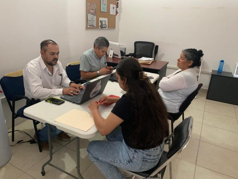 Integran al campo laboral a 78 paisanos