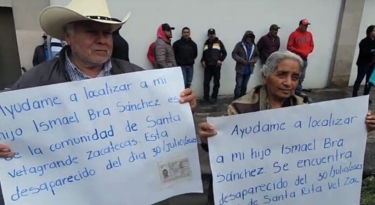 También buscan a Ismael; familias se manifiestan en el bulevar