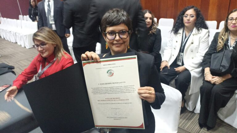 Mara Muñoz rinde protesta como jueza federal