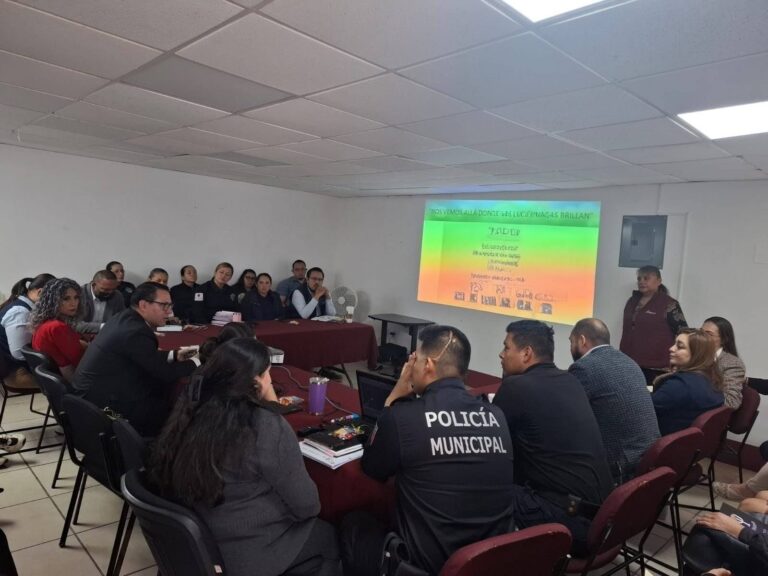 Realizan plática sobre atención a víctimas de violencia