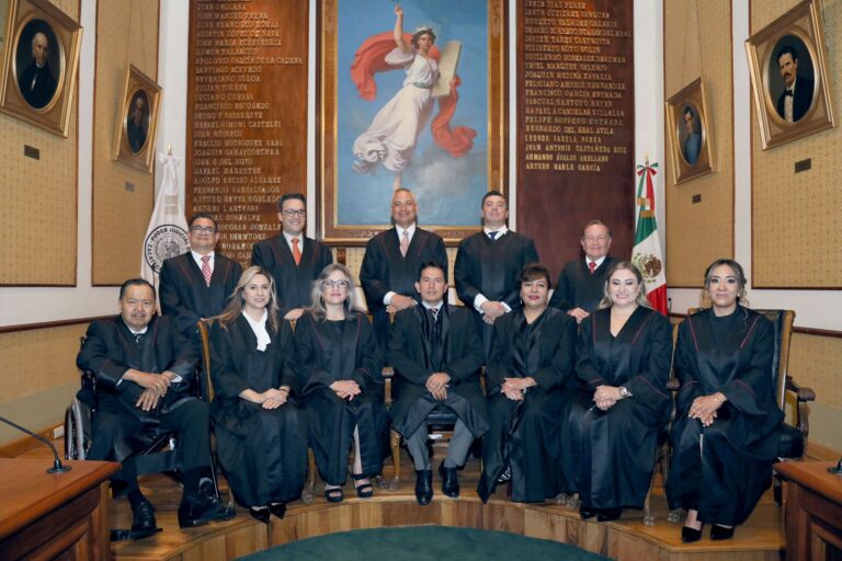Instalan el Honorable Pleno del Tribunal Superior de Justicia