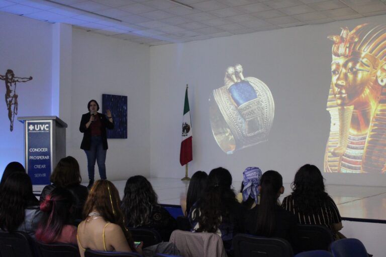Inicia la Fashion Week en la UVC