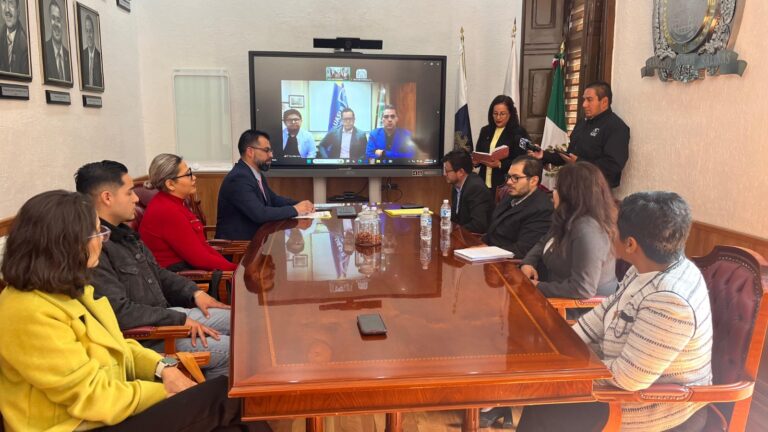 Firman Carta de Intención entre la UAZ y la UASLP