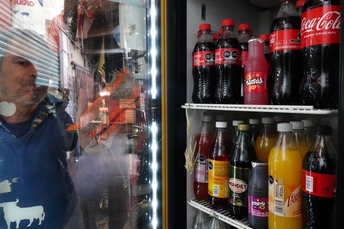 Anuncia SHCP ajustes al IEPS para bebidas azucaradas