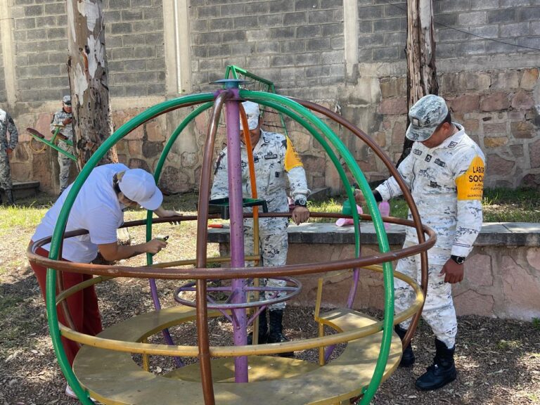 Integran a jóvenes al programa Reconecta