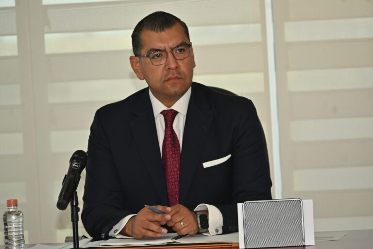 Con ficha de búsqueda, sospechoso de desaparición de Perla
