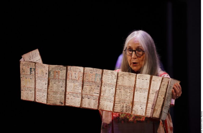Murió la entrañable astrónoma Julieta Fierro