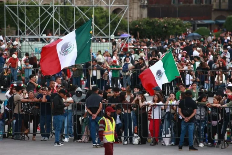 «No creo que nadie quiera estar en EU», acusa paisana