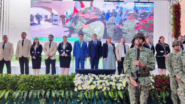 Rinde alcalde de Luis Moya su primer informe